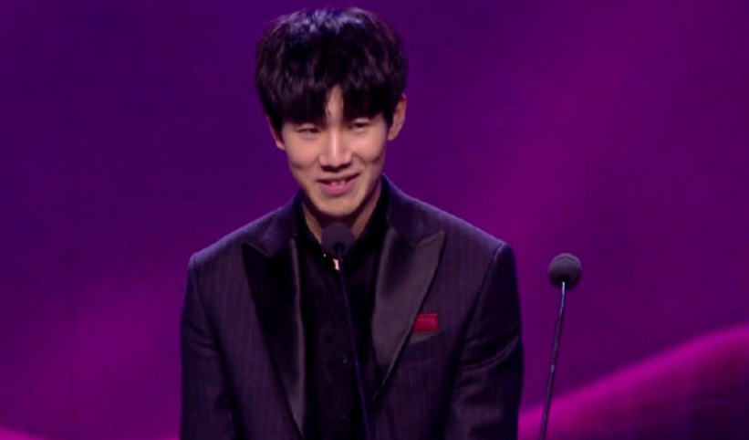 Spirit , Liquid, 和 Virtus.pro 晋级 BLAST Bounty Fall 2025 LAN 阶段